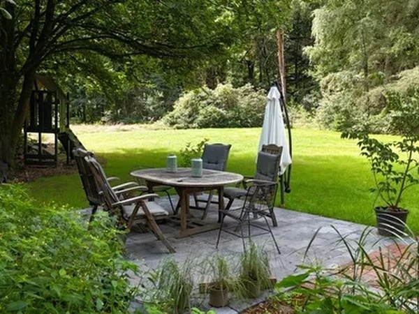 Tuin-huisjeneede-Needse-Berg-resized_uniform