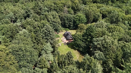 drone foto open plek speelweide huisjeneede.nl vakantiehuisje gelderland huren